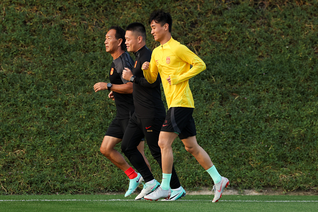 包含今夜体能课后，华盛顿奇才内部沟通备战NBA常规赛，质疑声仍在，医务组通报恢复的词条